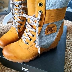 Sorel Lexi Wedge Bootie
